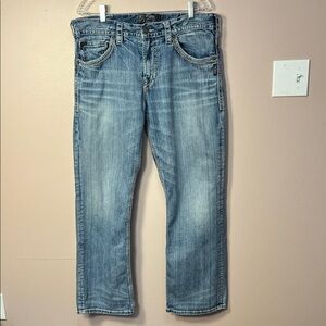 Men’s Silver Jeans Gordie Relaxed Fit in Faded Light Blue